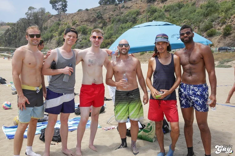 Taylor bills gay shirtless Sac gay